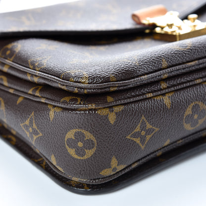 Louis Vuitton Monogram Pochette Metis 5 of 11