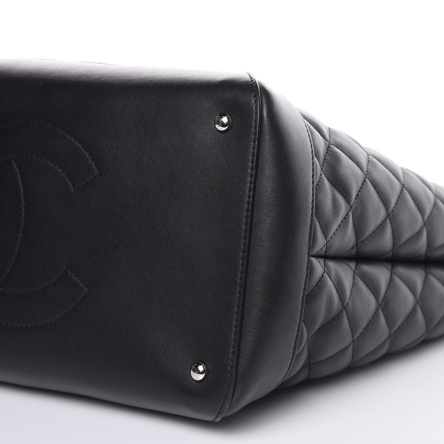 Calfskin Quilted Large Easy Shopping Tote Black