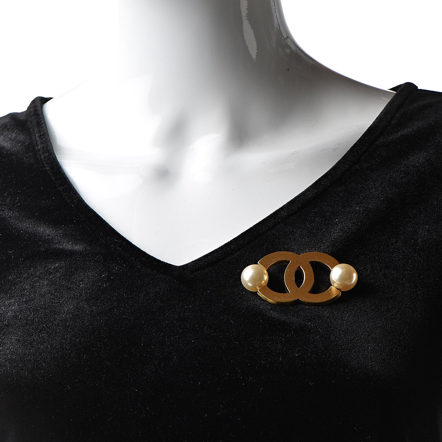 Chanel Pearl CC Brooch Gold 2 of 6