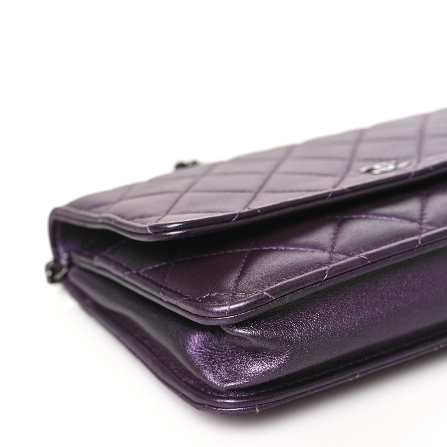 Iridescent Lambskin Quilted Wallet On Chain WOC Dark Purple