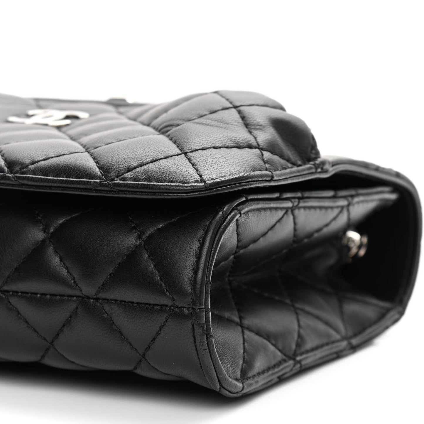 Lambskin Quilted Kiss Lock Flap Bag Black