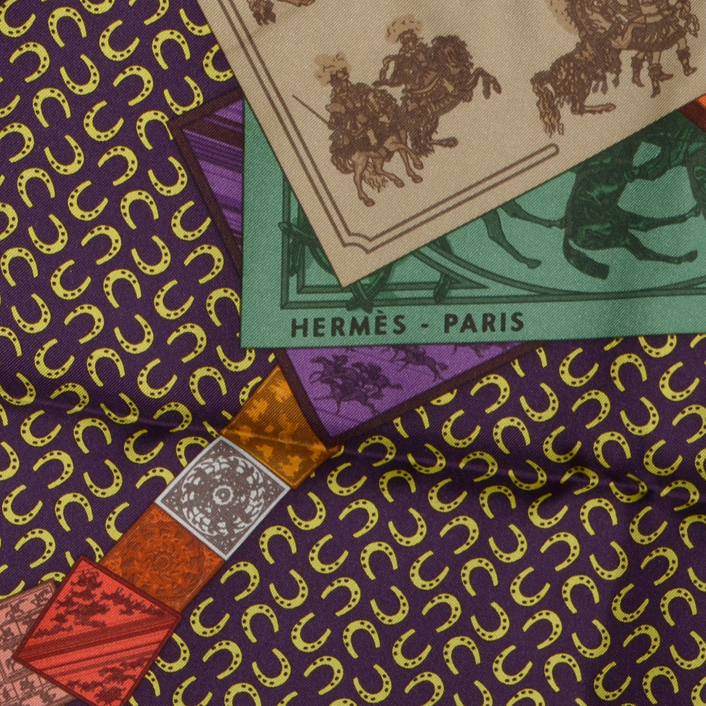 Silk A Cheval Sur Mon Carre Scarf 90 Aubergine Framboise Jaune