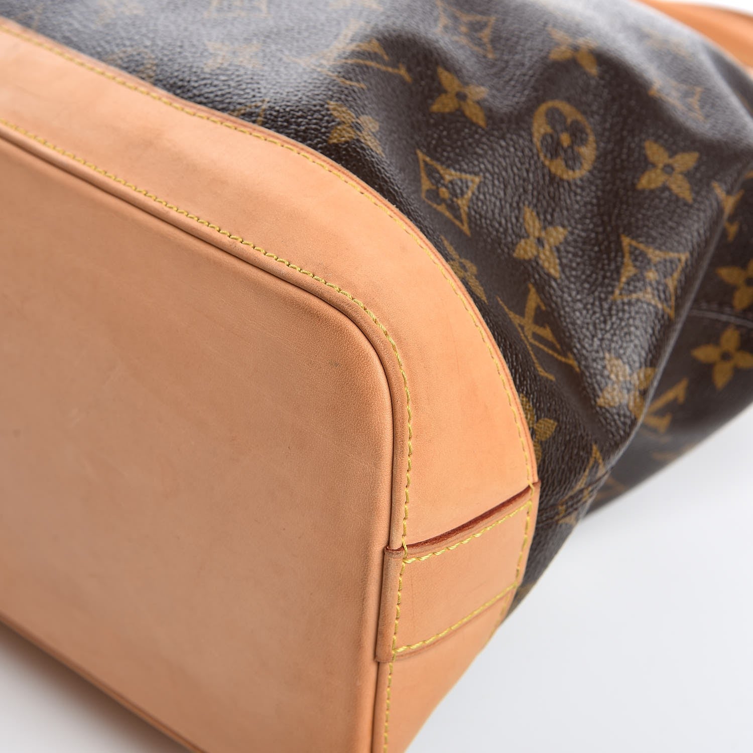 Louis Vuitton Monogram Lockit Horizontal 13 of 15