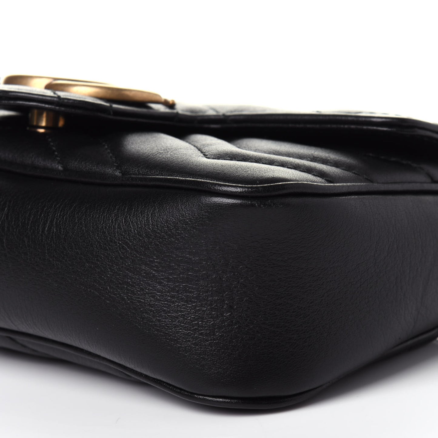 Calfskin Matelasse Super Mini GG Marmont Shoulder Bag Black