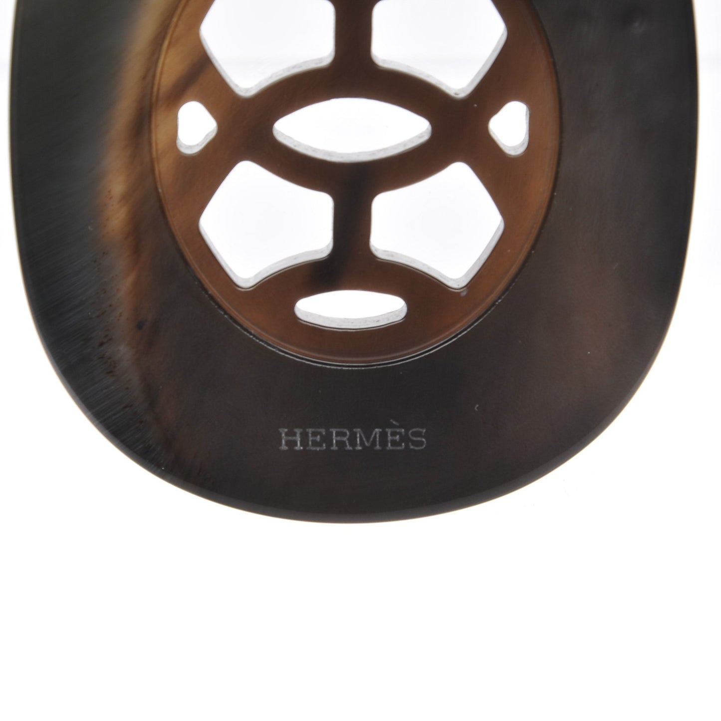 Buffalo Horn Lacquer Lift Necklace PM Pannacotta