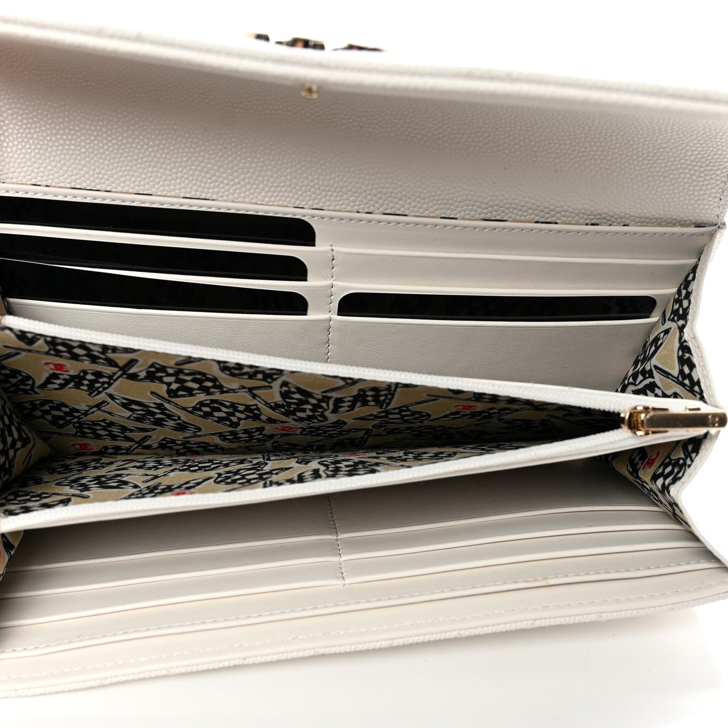 Caviar Quilted Striated CC Large Gusset Flap Wallet White