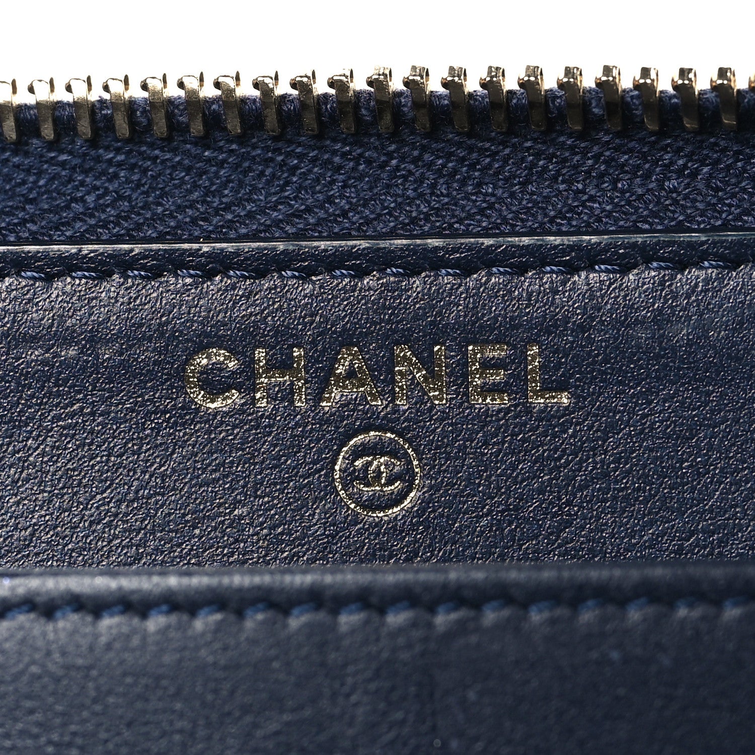 Chanel Caviar Quilted Filigree Zip Around Wallet Navy 6 of 10