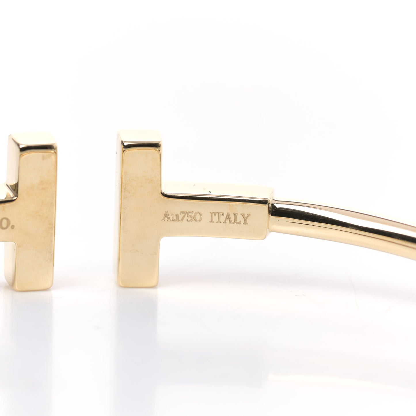 18K Yellow Gold Black Onyx T Wire Bracelet