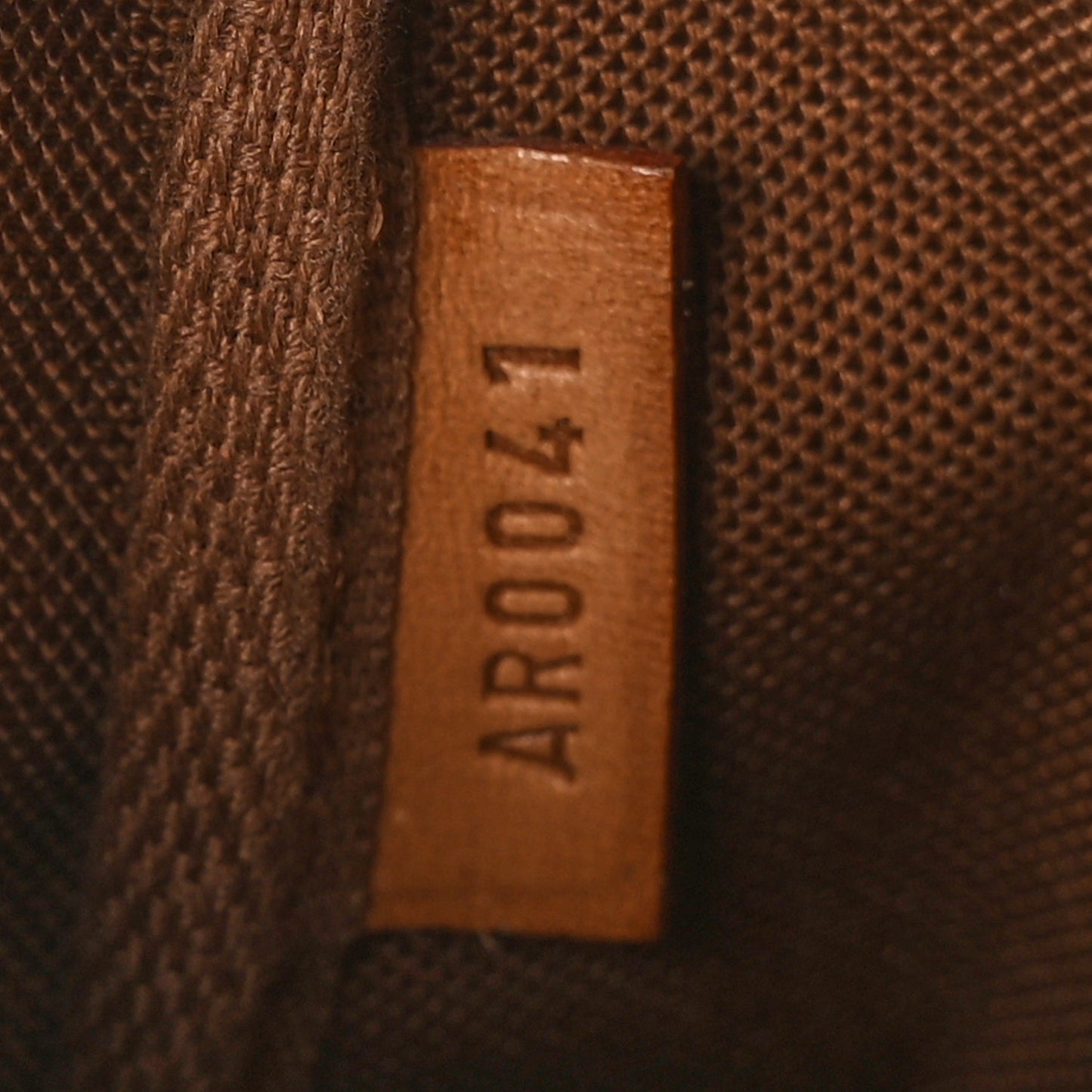 Monogram Graffiti Pochette Accessories Kaki