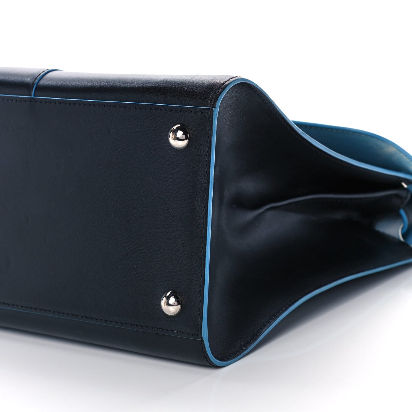 Box Calfskin MM Brillant Clouds Satchel Black Ciel