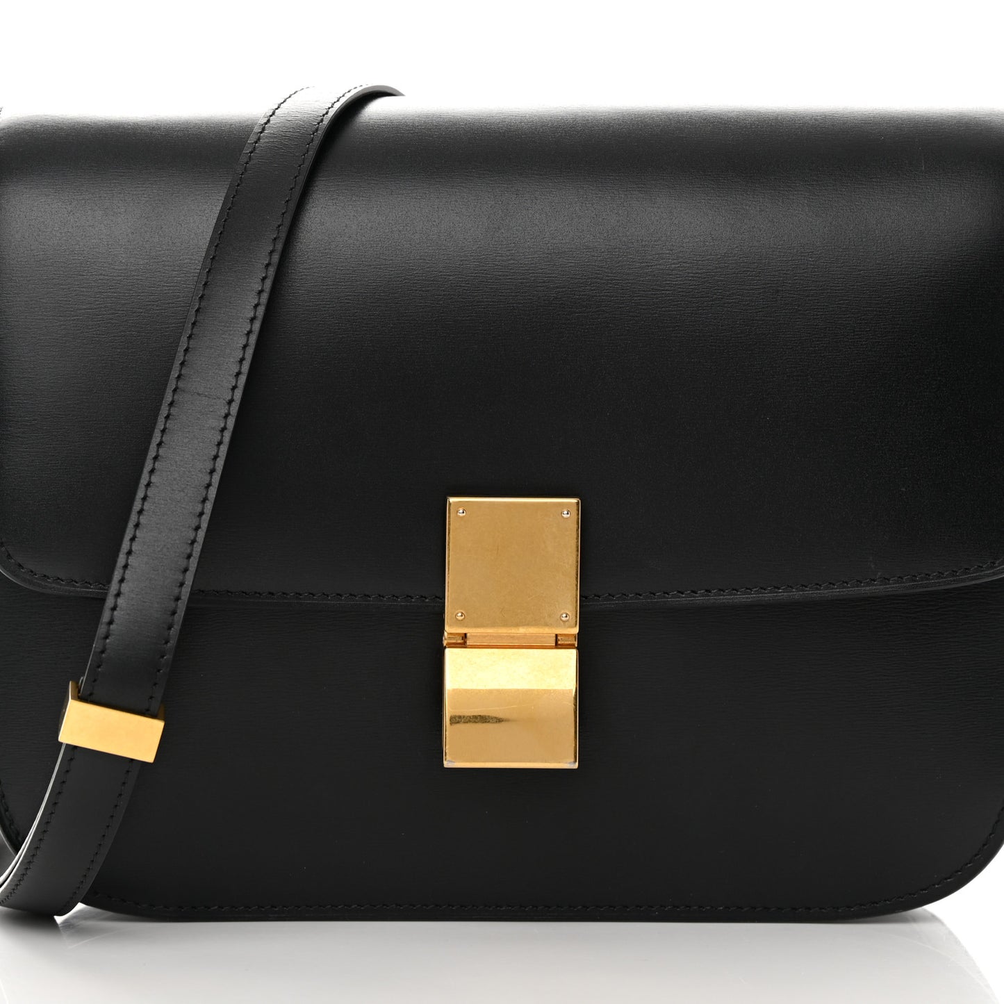 Box Calfskin Medium Classic Box Flap Bag Black