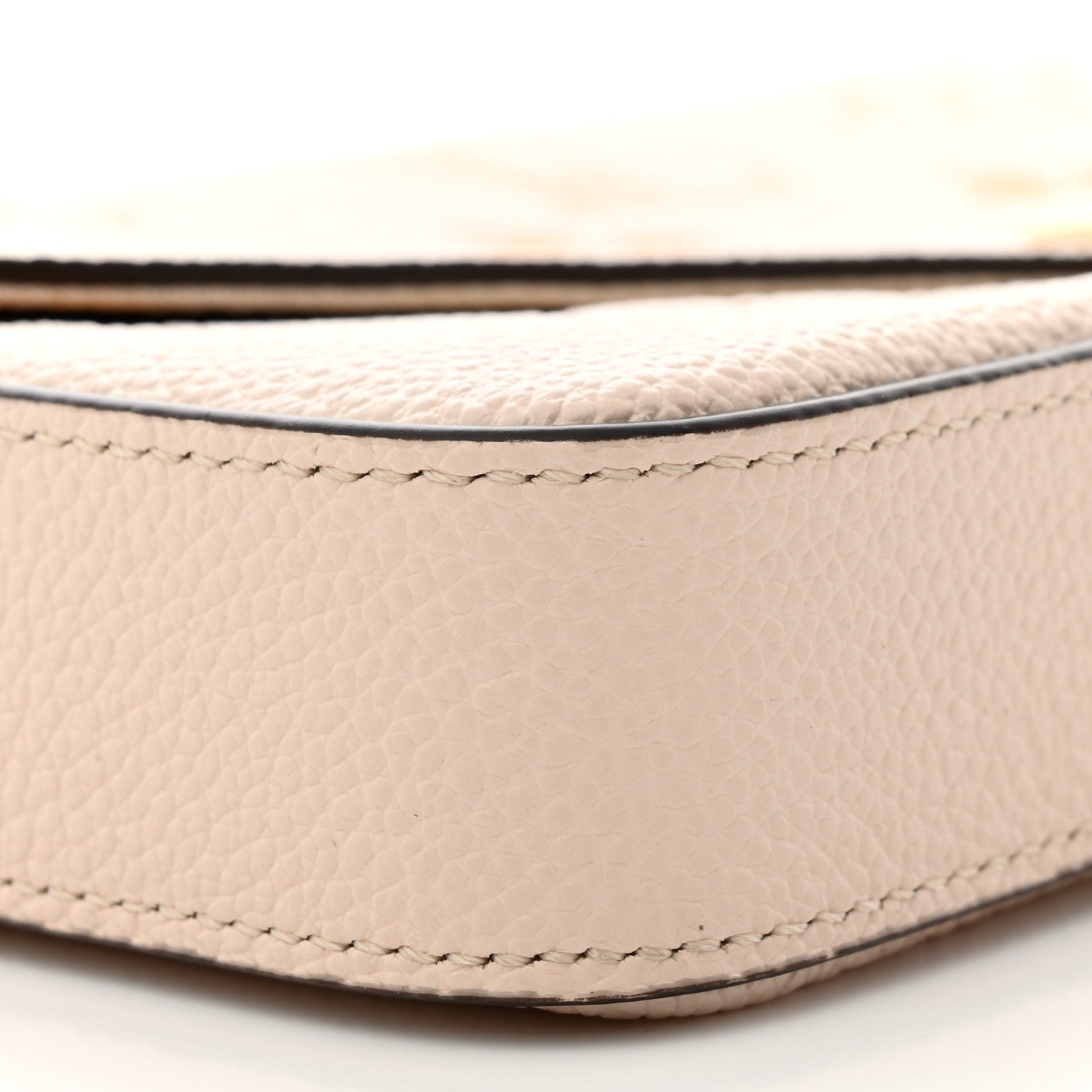 Louis Vuitton Empreinte Monogram Giant By The Pool Felicie Pochette Chain Wallet Cream Saffron 9 of 11