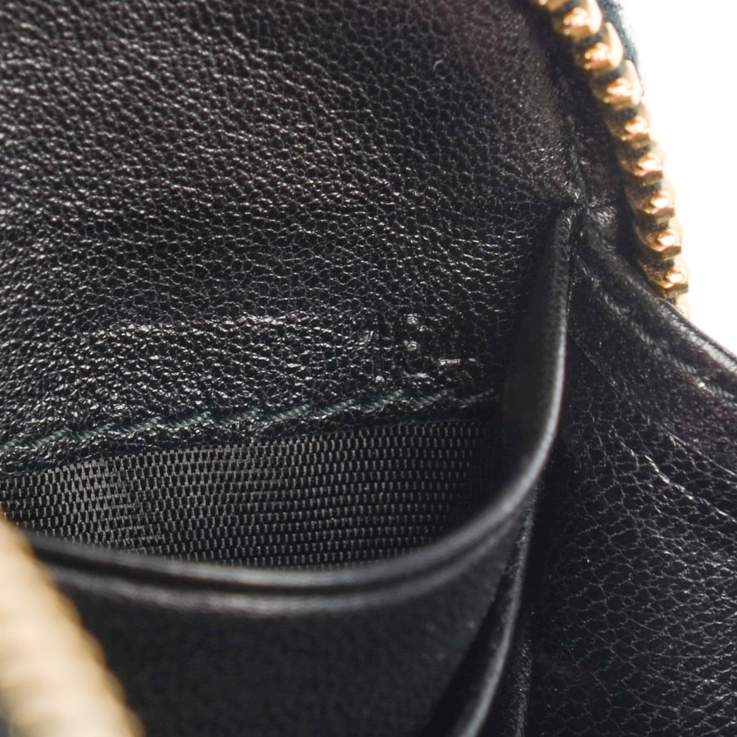 Nappa Gaufre Zip Around Wallet Nero Black