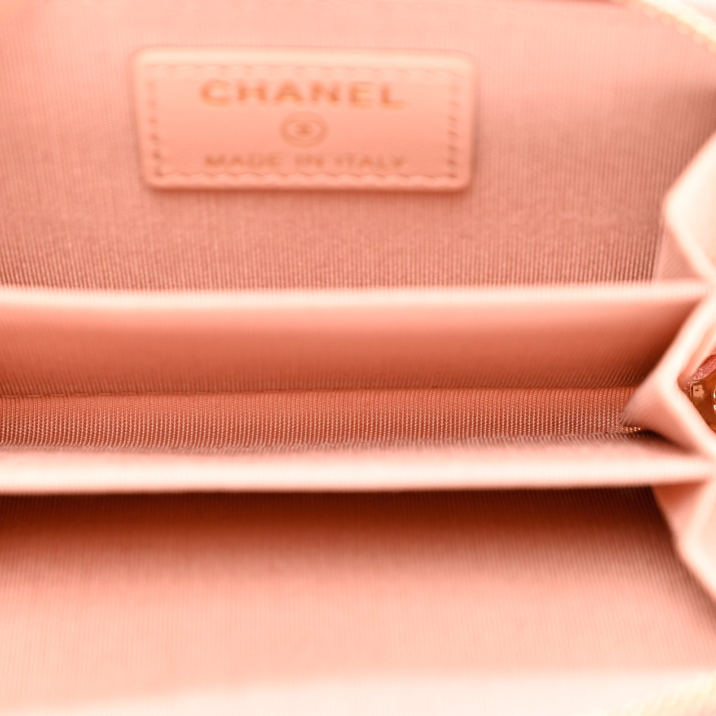 Caviar Camellia Embossed Zip Coin Purse Light Pink