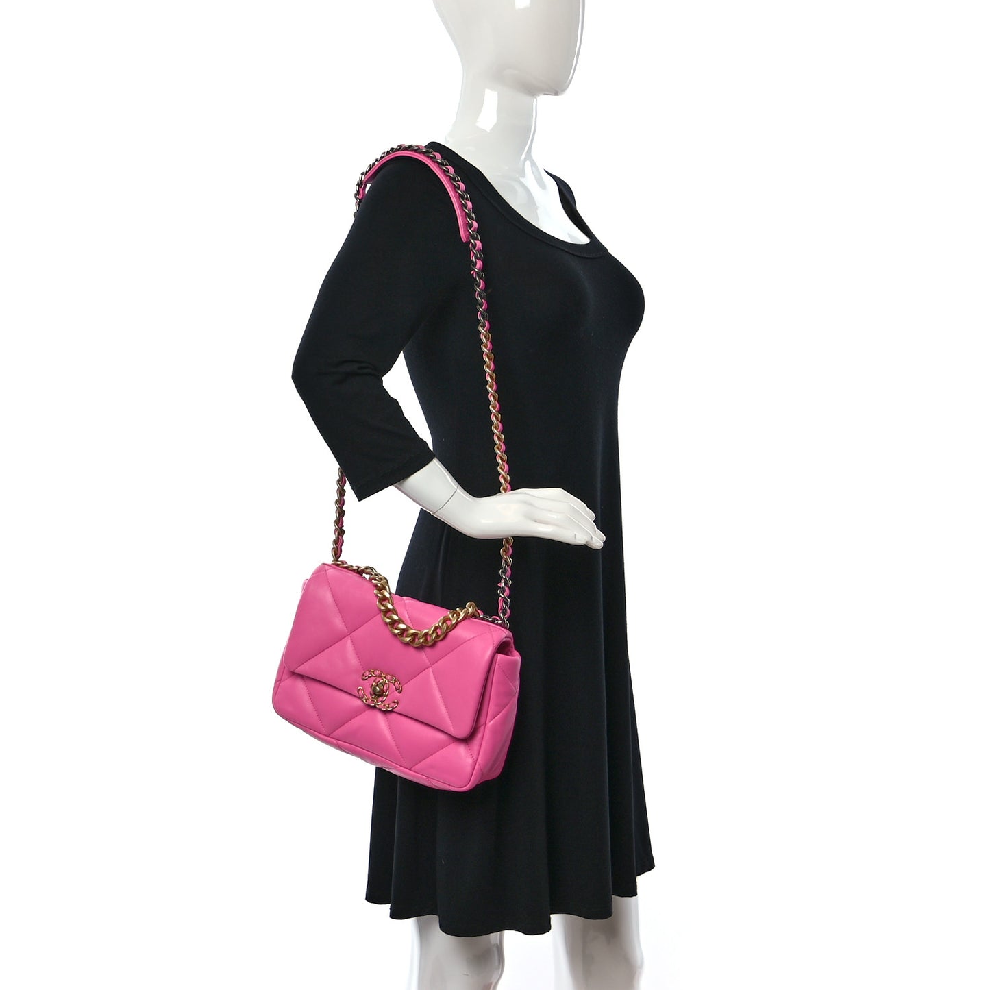 Lambskin Quilted Medium Chanel 19 Flap Pink