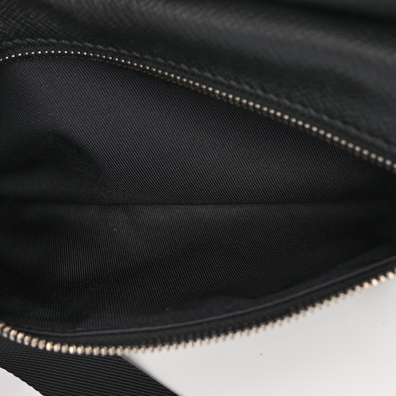 Louis Vuitton Taiga Monogram Outdoor Bumbag Black 6 of 10