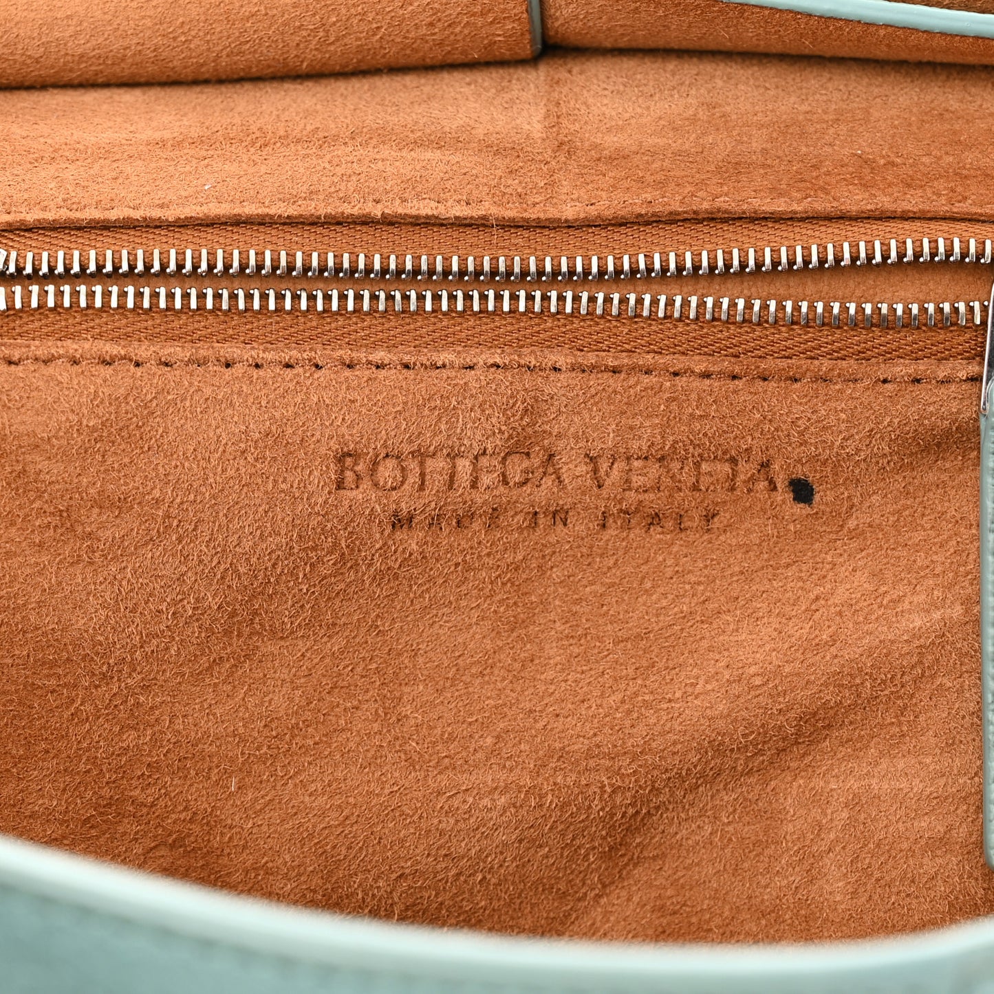 Grained Calfskin Maxi Intrecciato Arco 33 Blue