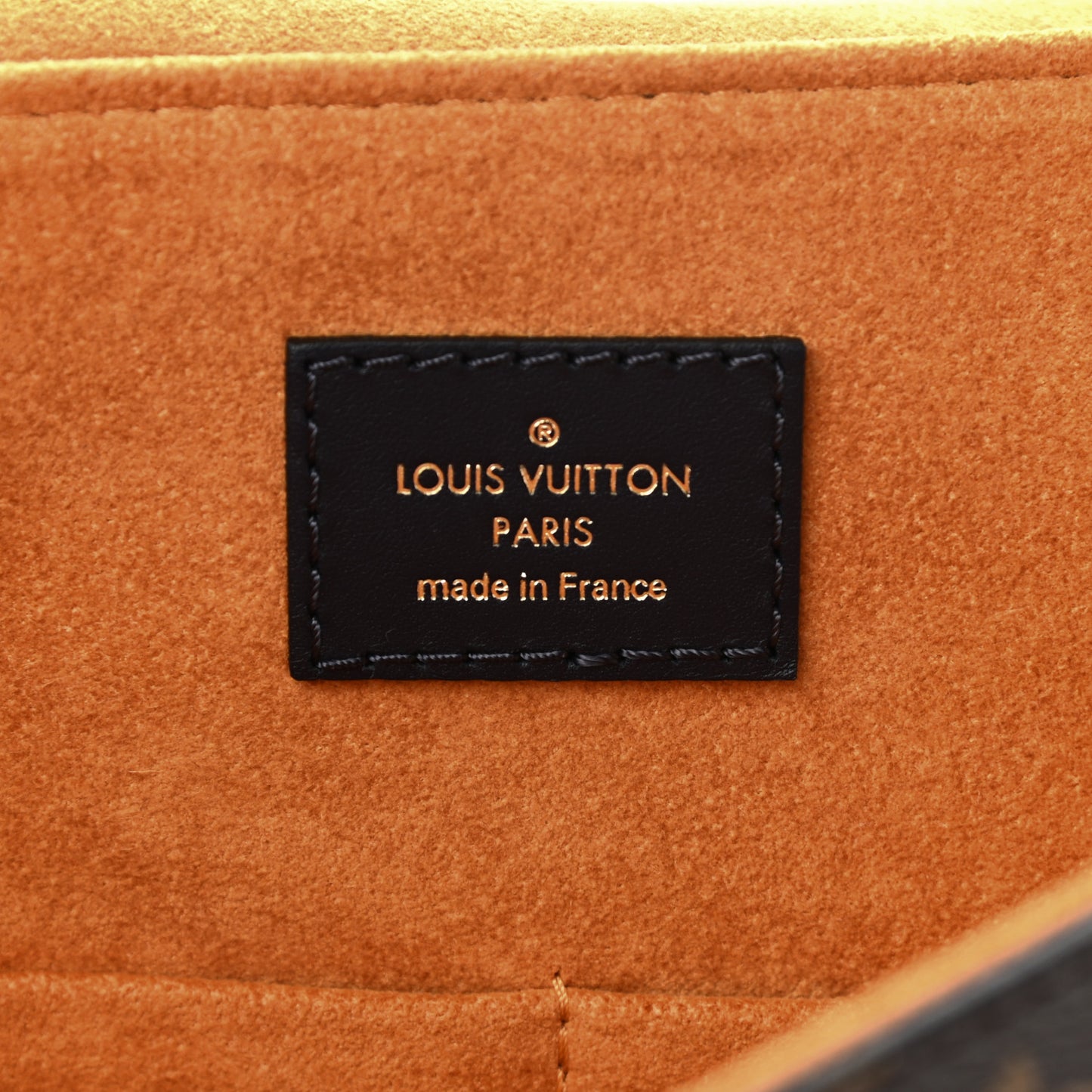 Monogram Beaubourg MM Safran Imperial