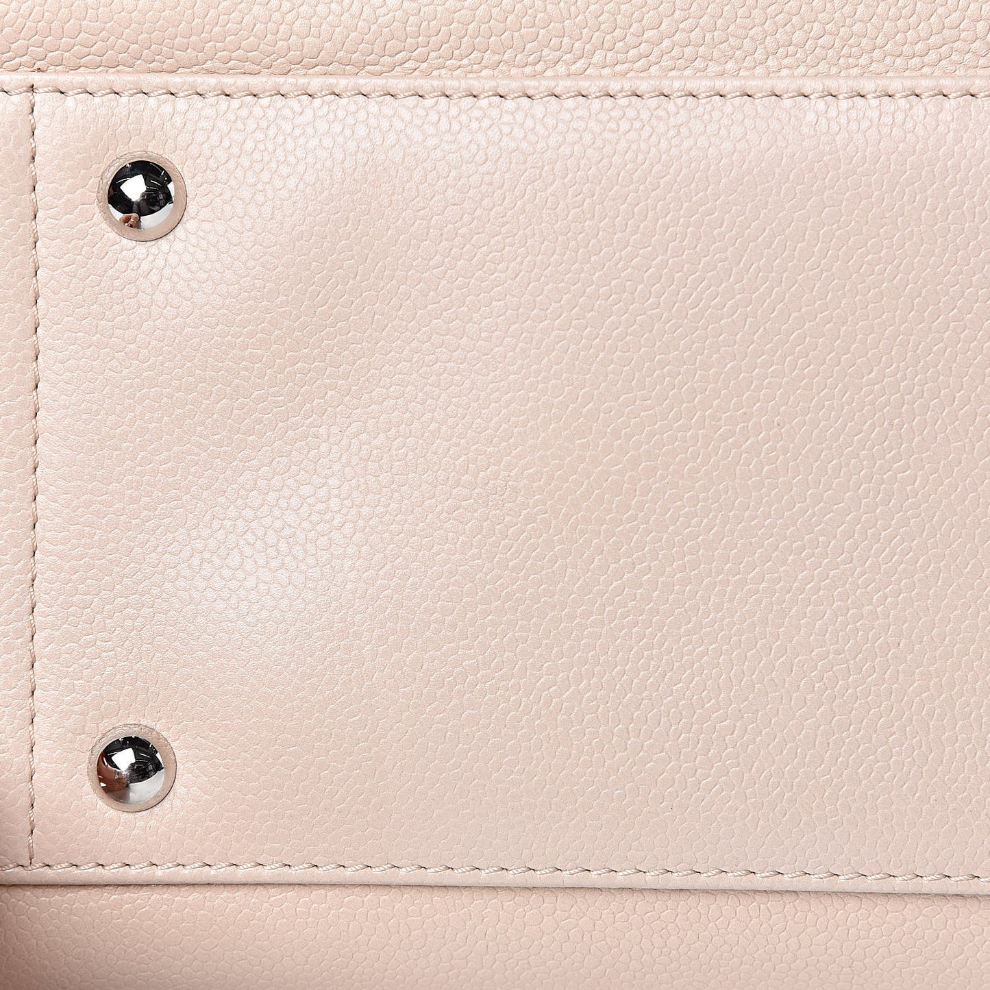 Caviar CC Tote Beige