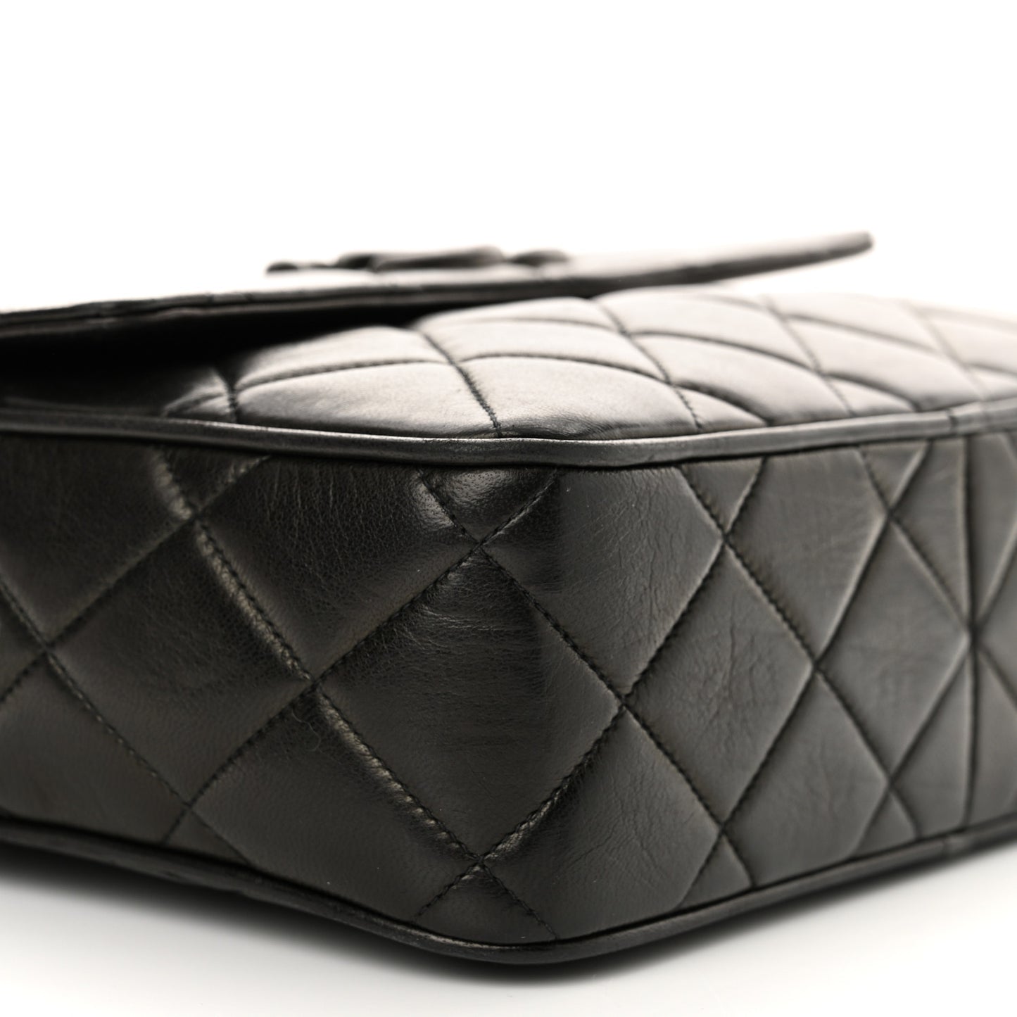 Lambskin Quilted Tassel Flap Camera Case Black
