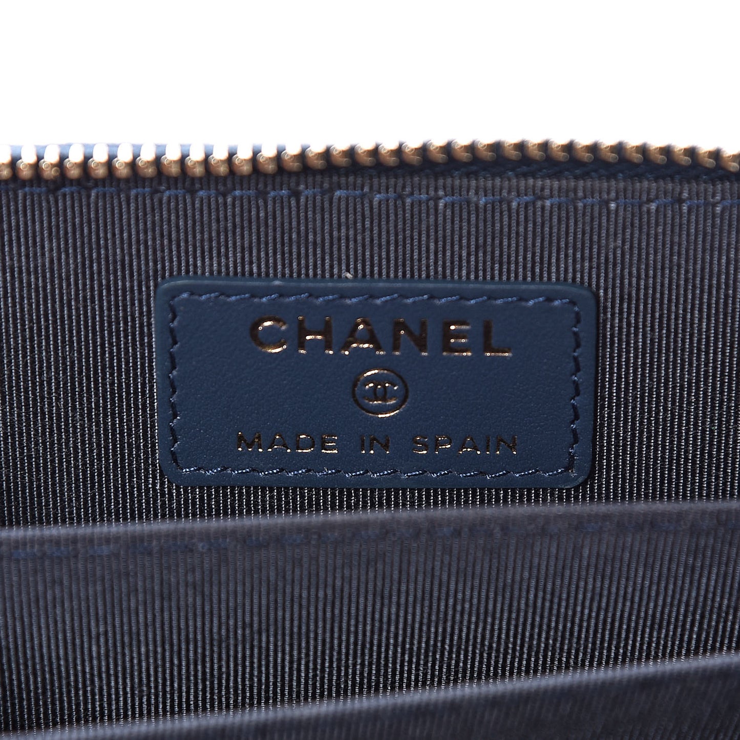 Iridescent Caviar Quilted Zip Coin Purse Dark Blue