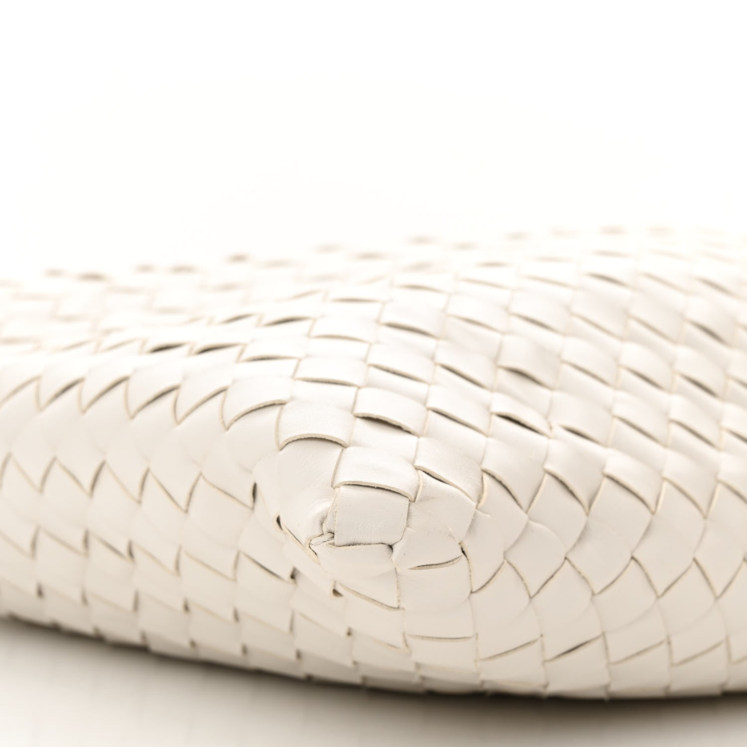 Bottega Veneta Calfskin Intrecciato Large Hop White 9 of 10