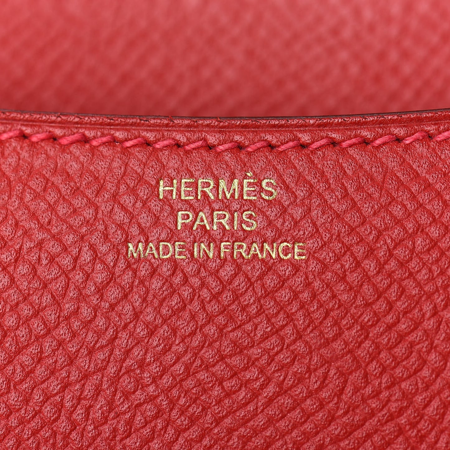 Epsom Constance 18 Rouge Casaque