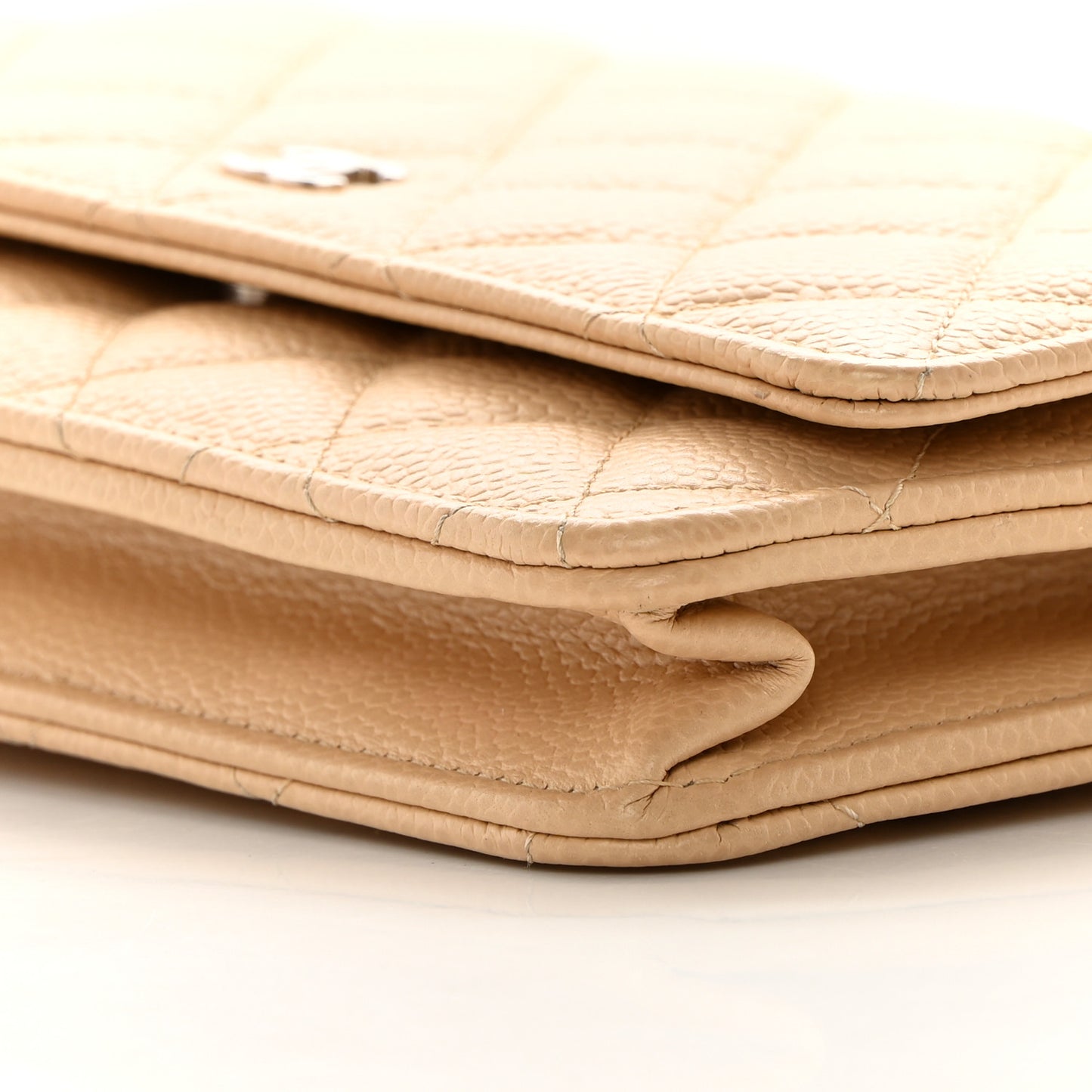 Caviar Quilted Wallet On Chain WOC Beige