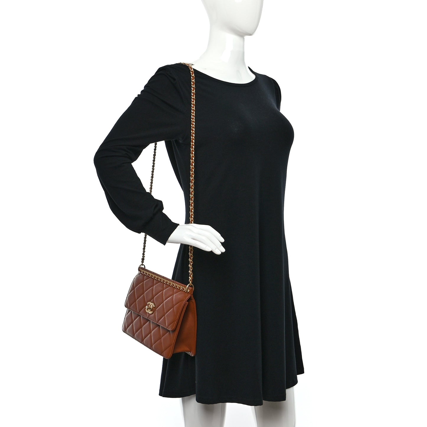 Caviar Quilted Chain Frame Flap Light Brown