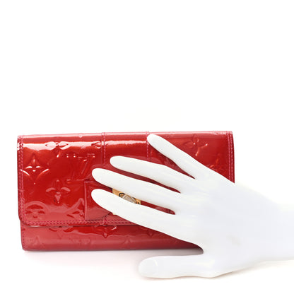 Louis Vuitton Vernis Sarah Noeud Wallet Pomme D'Amour 2 of 8