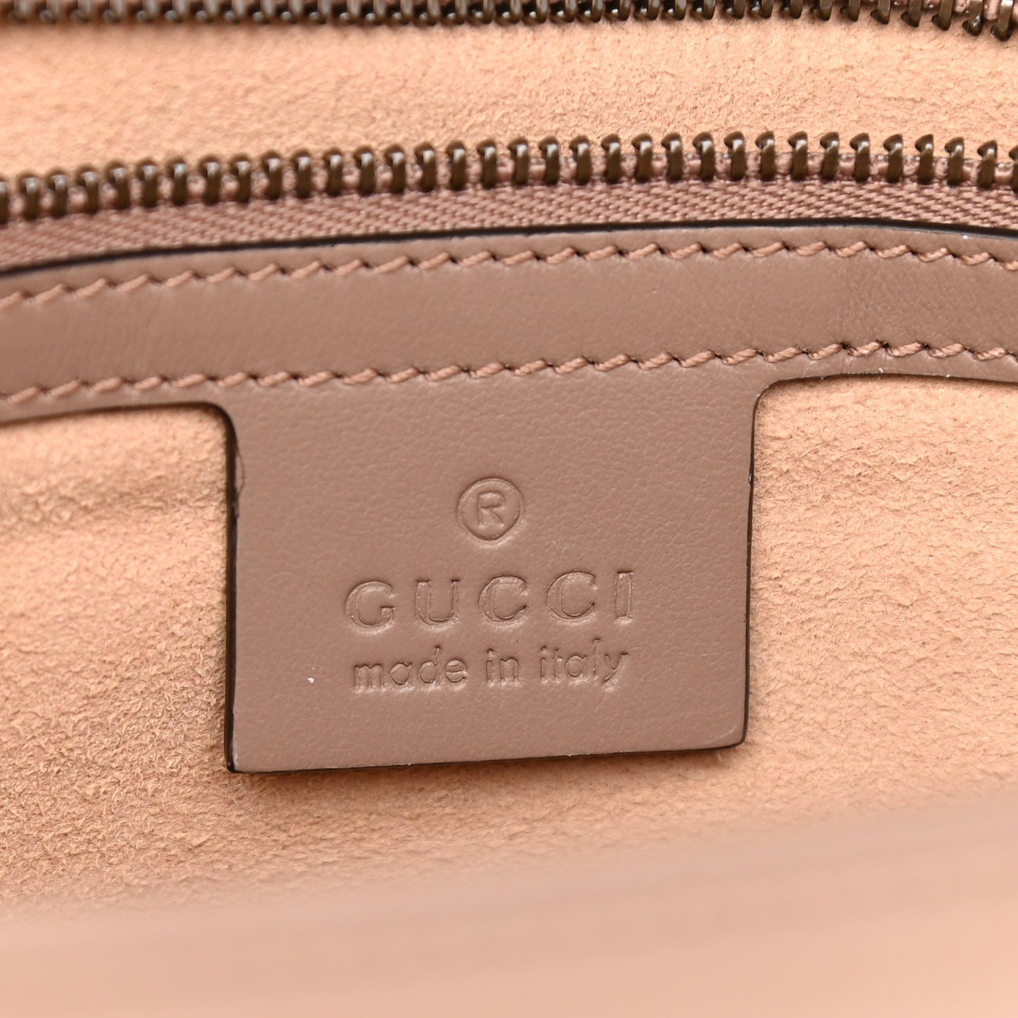 Calfskin Matelasse Small GG Marmont Shoulder Bag Porcelain Rose