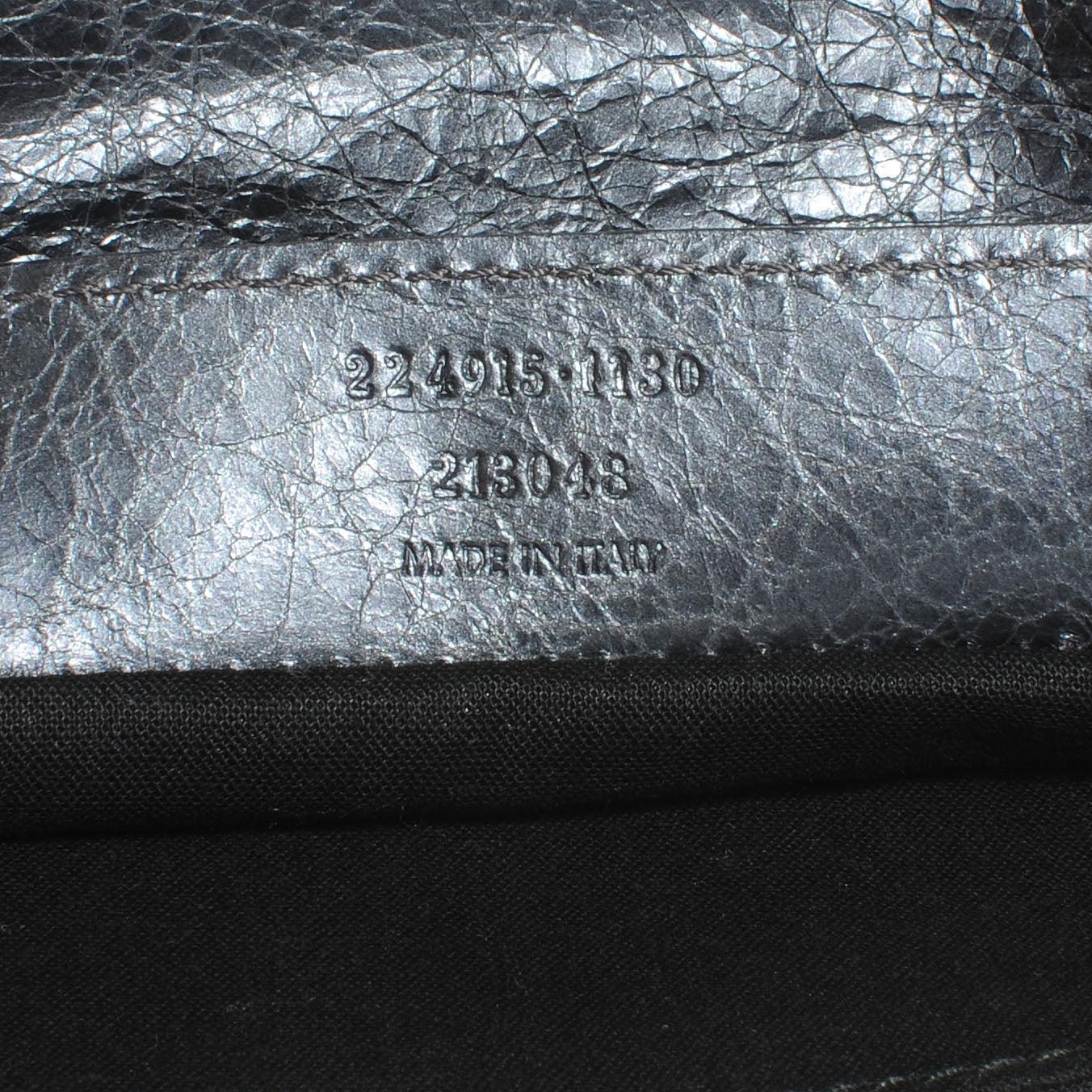 Metallic Agneau Envelope Clutch Anthracite