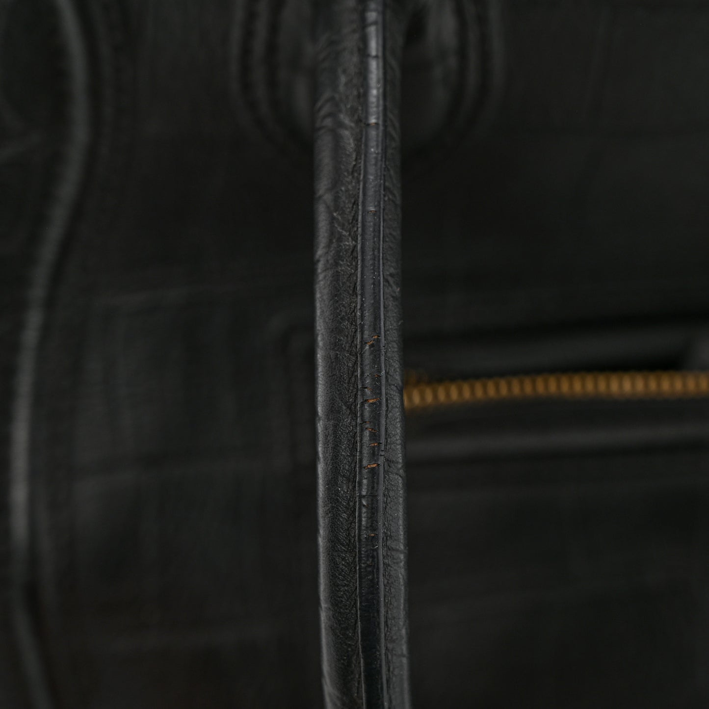 Calfskin Crocodile Embossed Medium Phantom Luggage Black