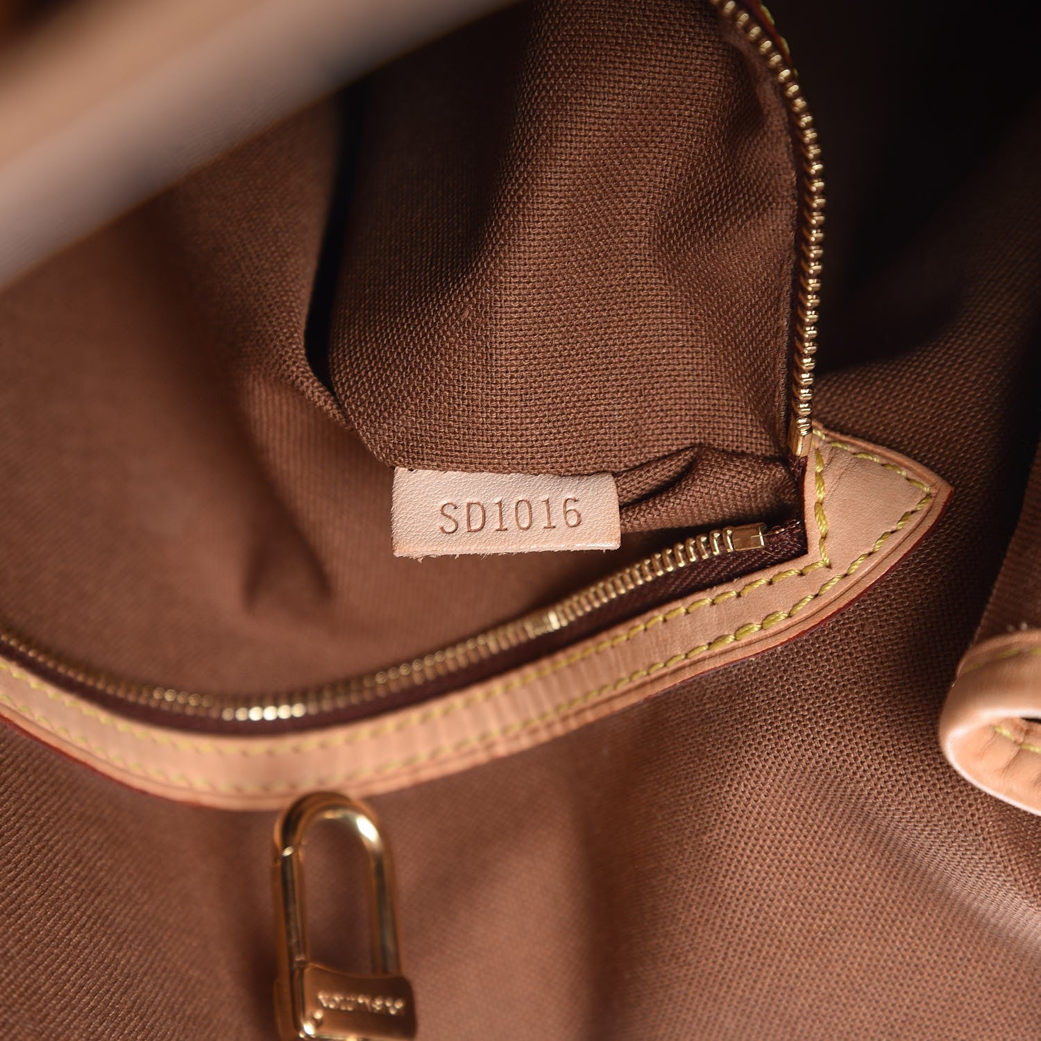 Louis Vuitton Monogram Batignolles Horizontal 7 of 13