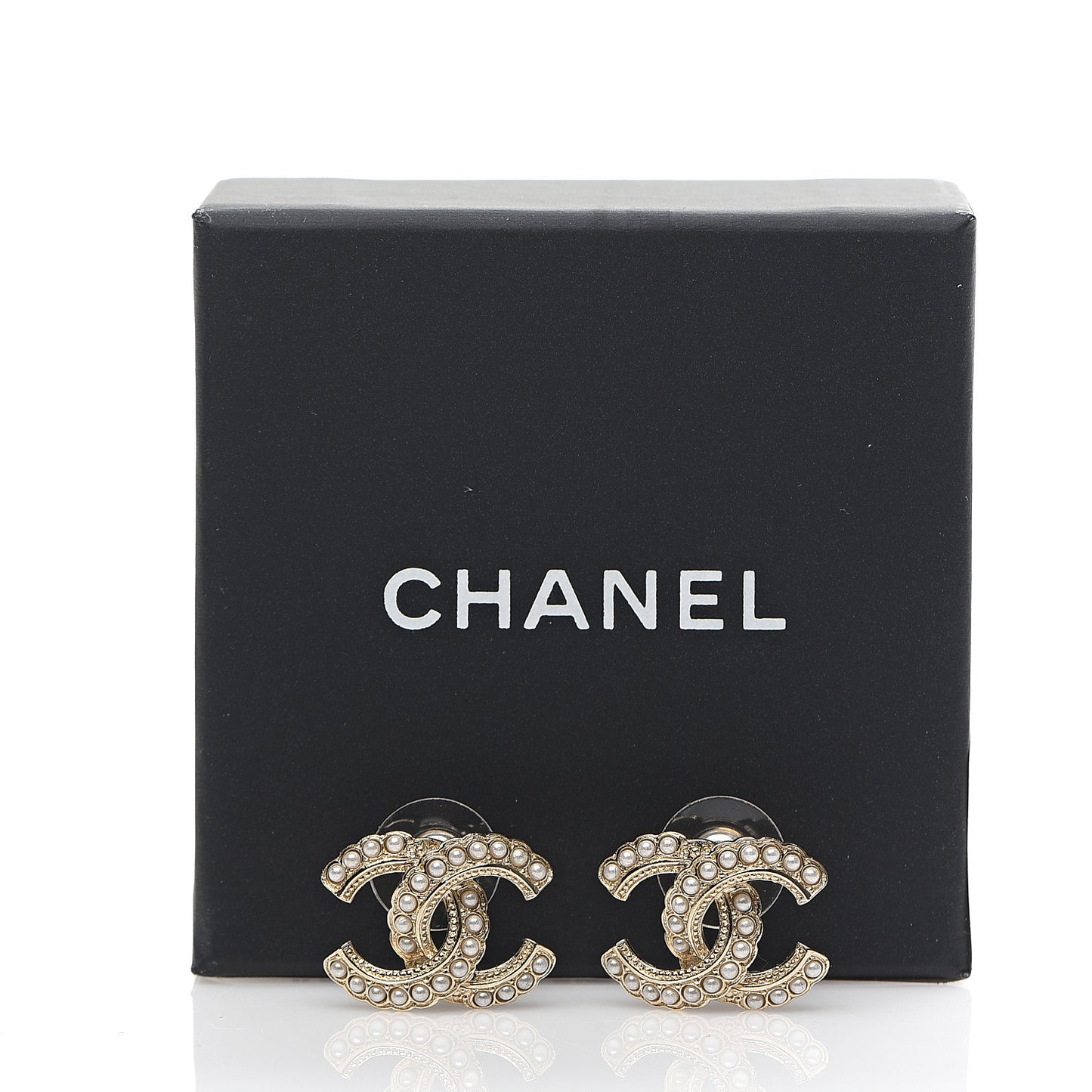 Pearl Queen of France CC Earrings Gold