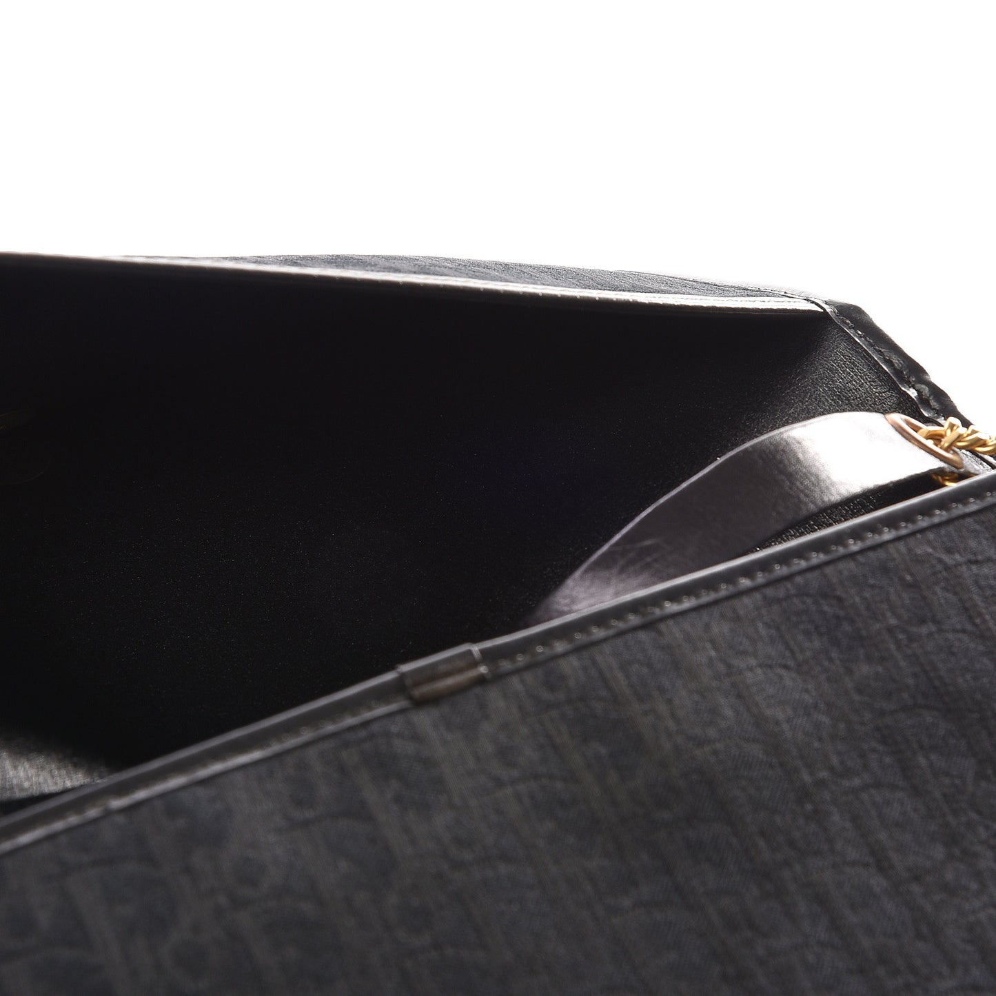 Monogram Chain Flap Black