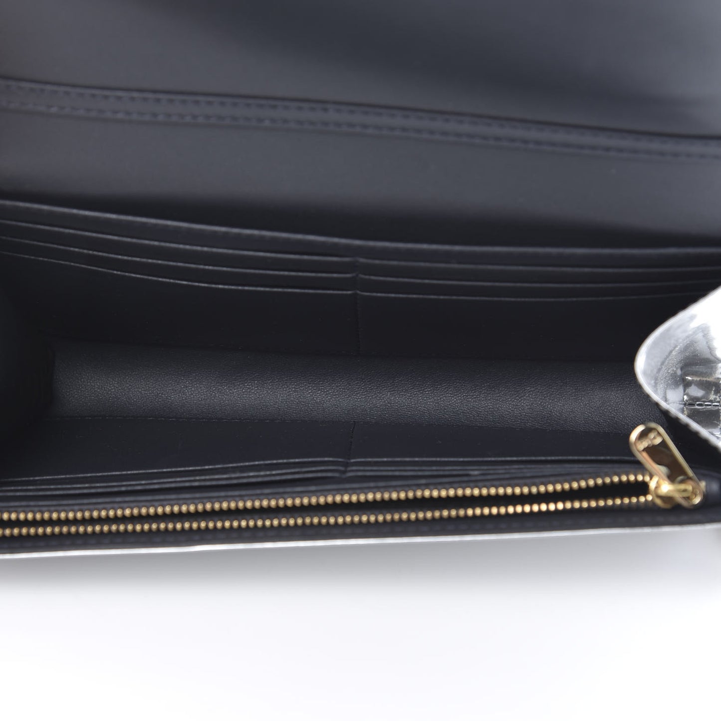 Metallic Patent Micro-Cannage Diorama Croisiere Chain Wallet Silver