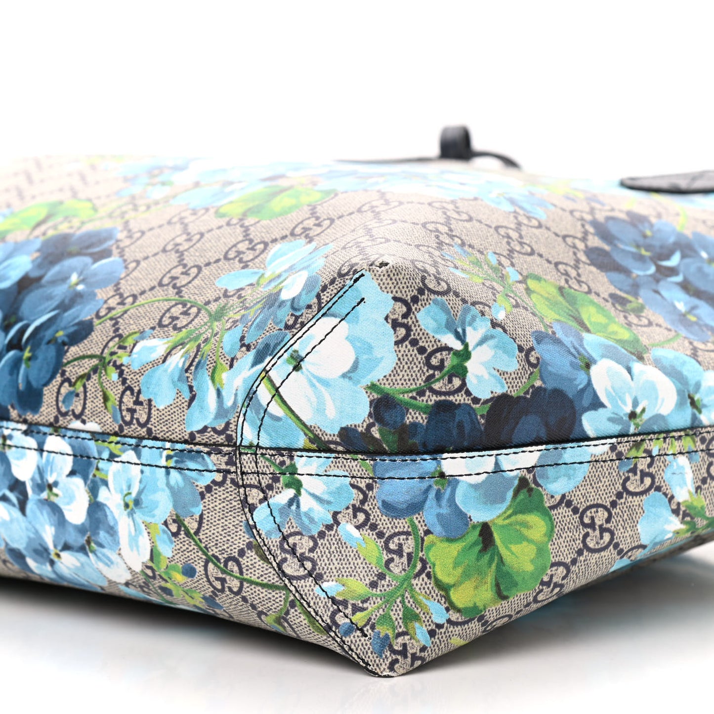 GG Supreme Monogram Blooms Medium Reversible Tote Beige Blue Navy