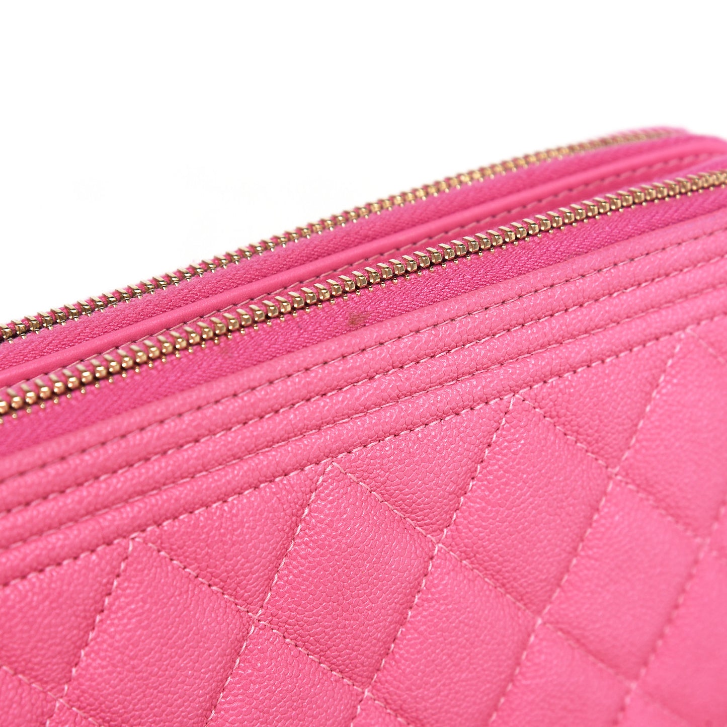Caviar Quilted Small Boy Clutch With Chain Pink