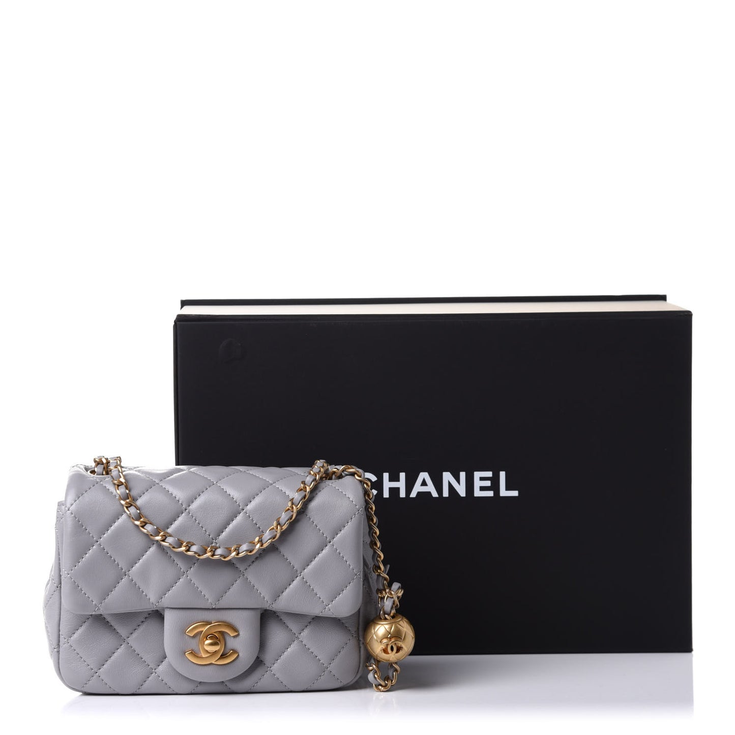 Lambskin Quilted Mini Pearl Crush Flap Light Grey