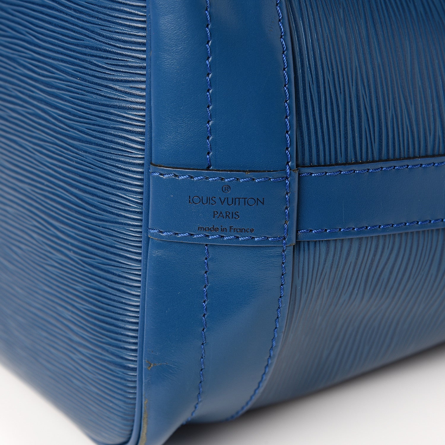 Louis Vuitton Epi Noe Toledo 7 of 10