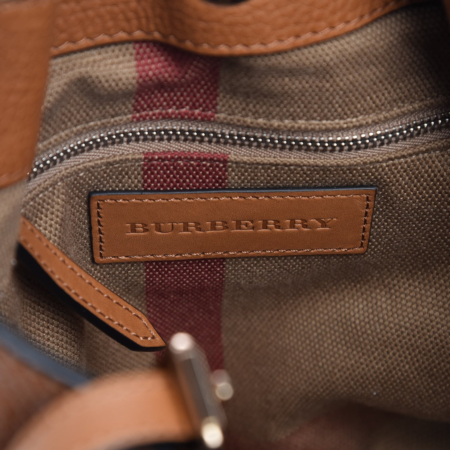 Grainy Calfskin House Check Small Maidstone Saddle Brown