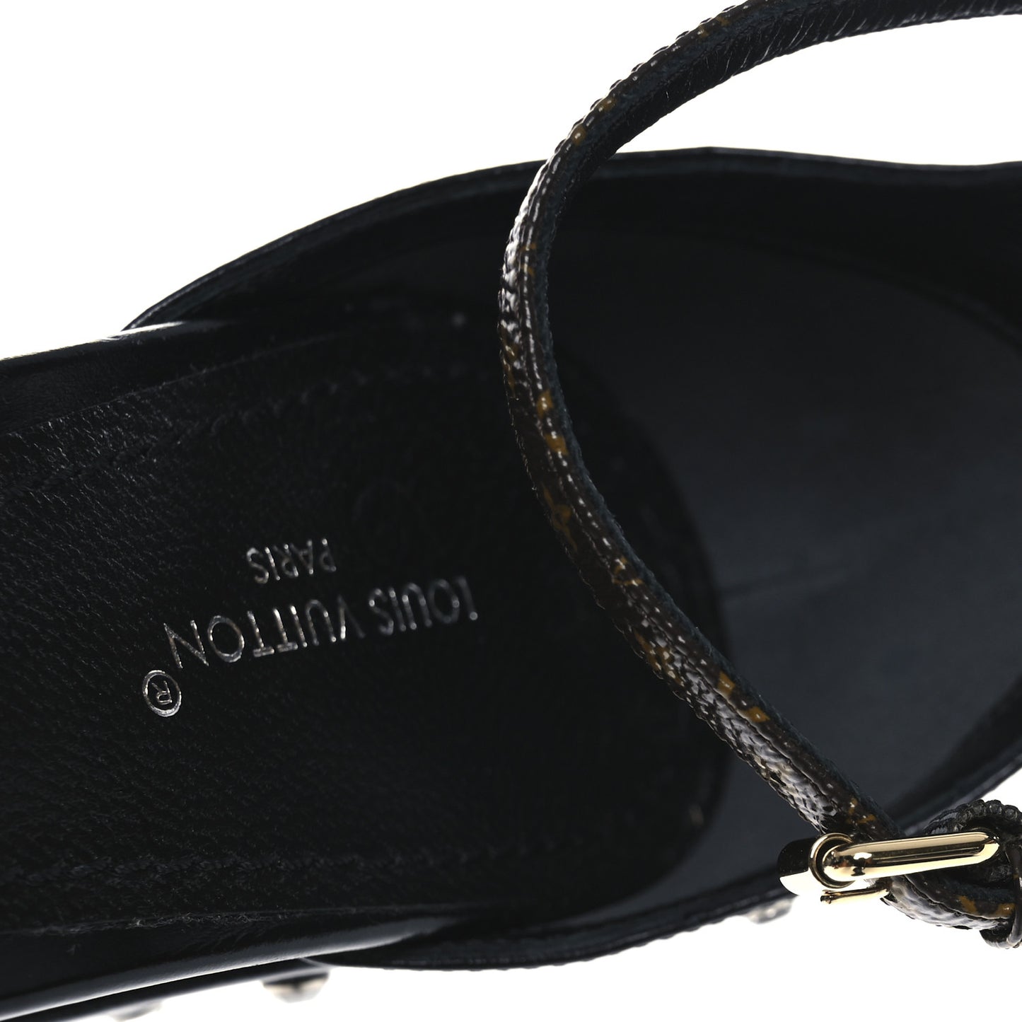 Calfskin Studded Fame Platform Sandals 38 Black