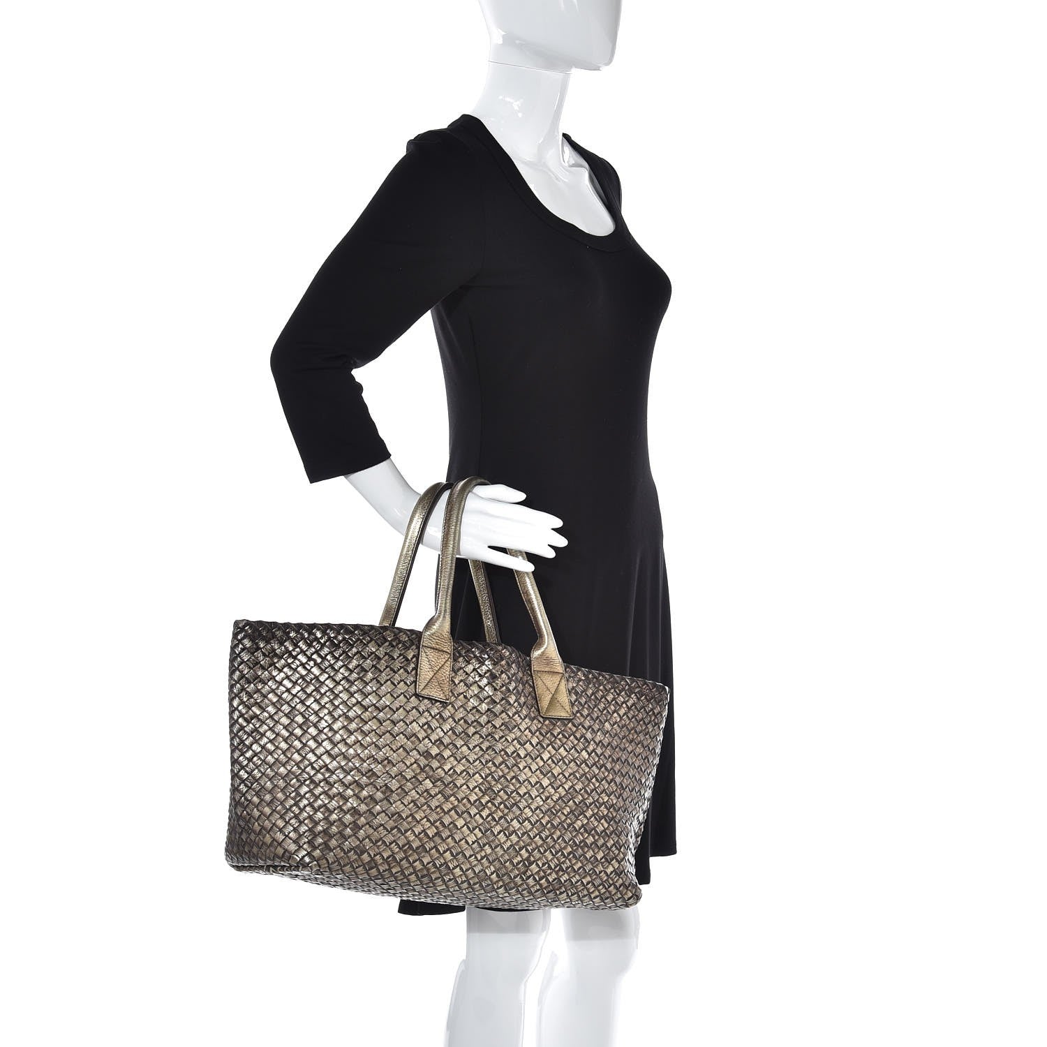 Bottega Veneta Intrecciato Medium Cabat Platino Ossidato 2 of 9