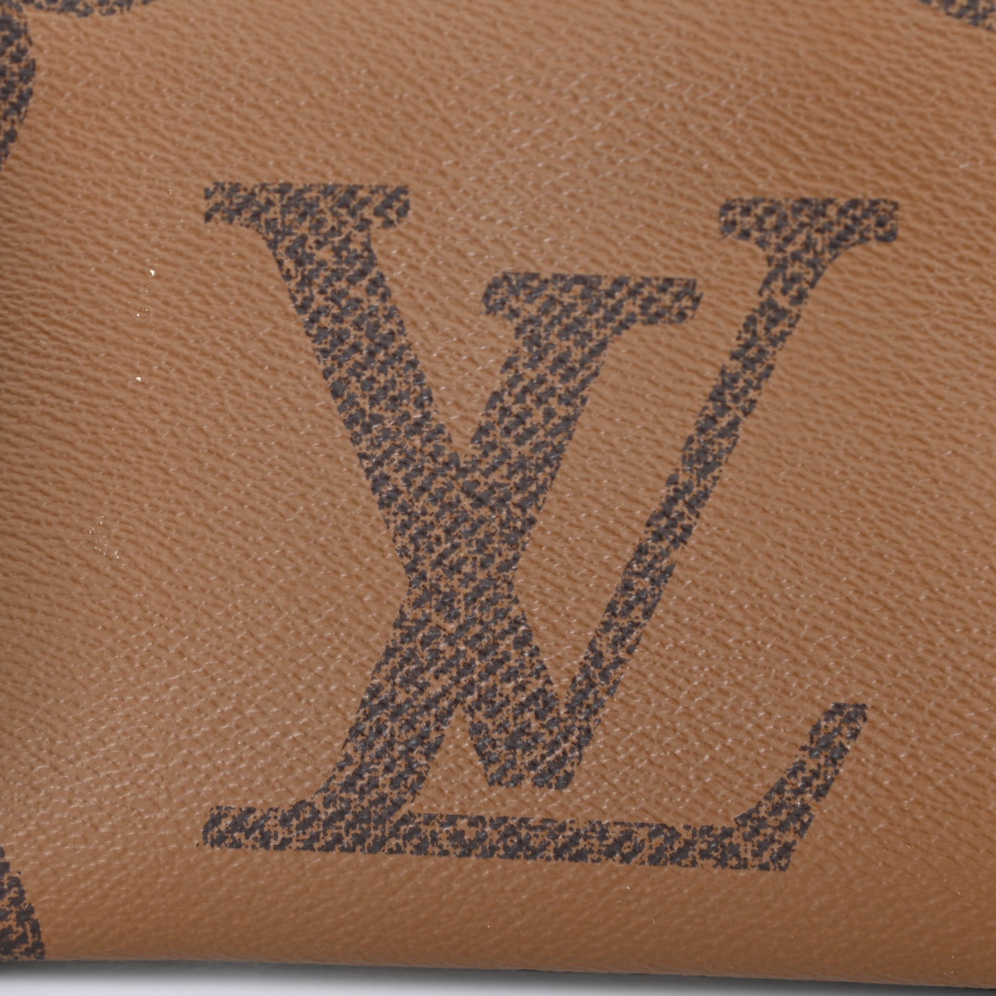 Reverse Monogram Giant Double Zip Pochette