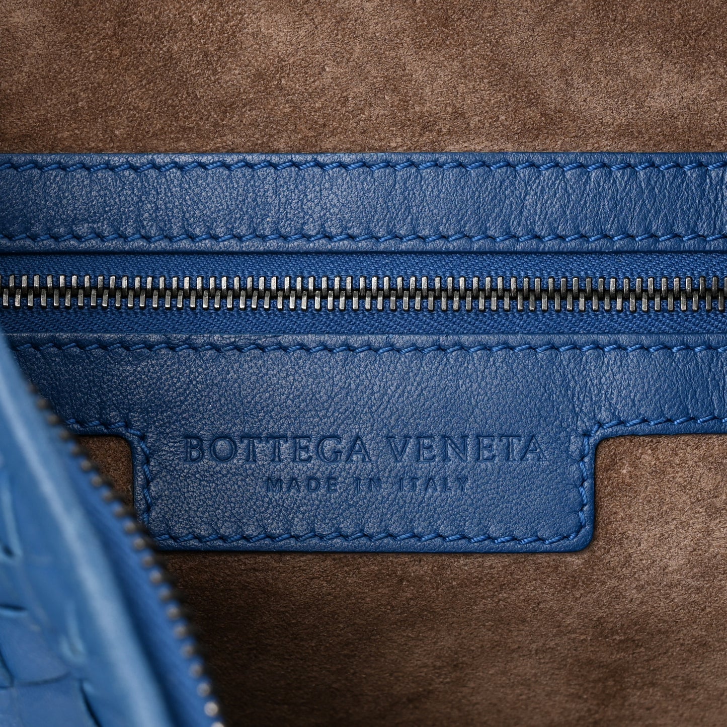 Nappa Intrecciato Medium Veneta Hobo Oceano