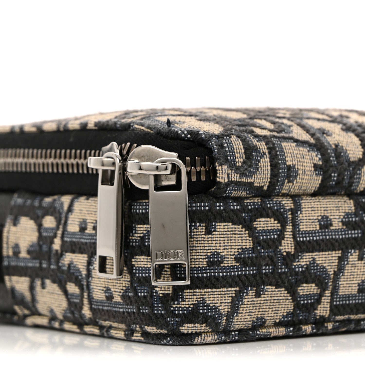 Christian Dior Oblique Pouch Navy Blue 1785806 – FASHIONPHILE