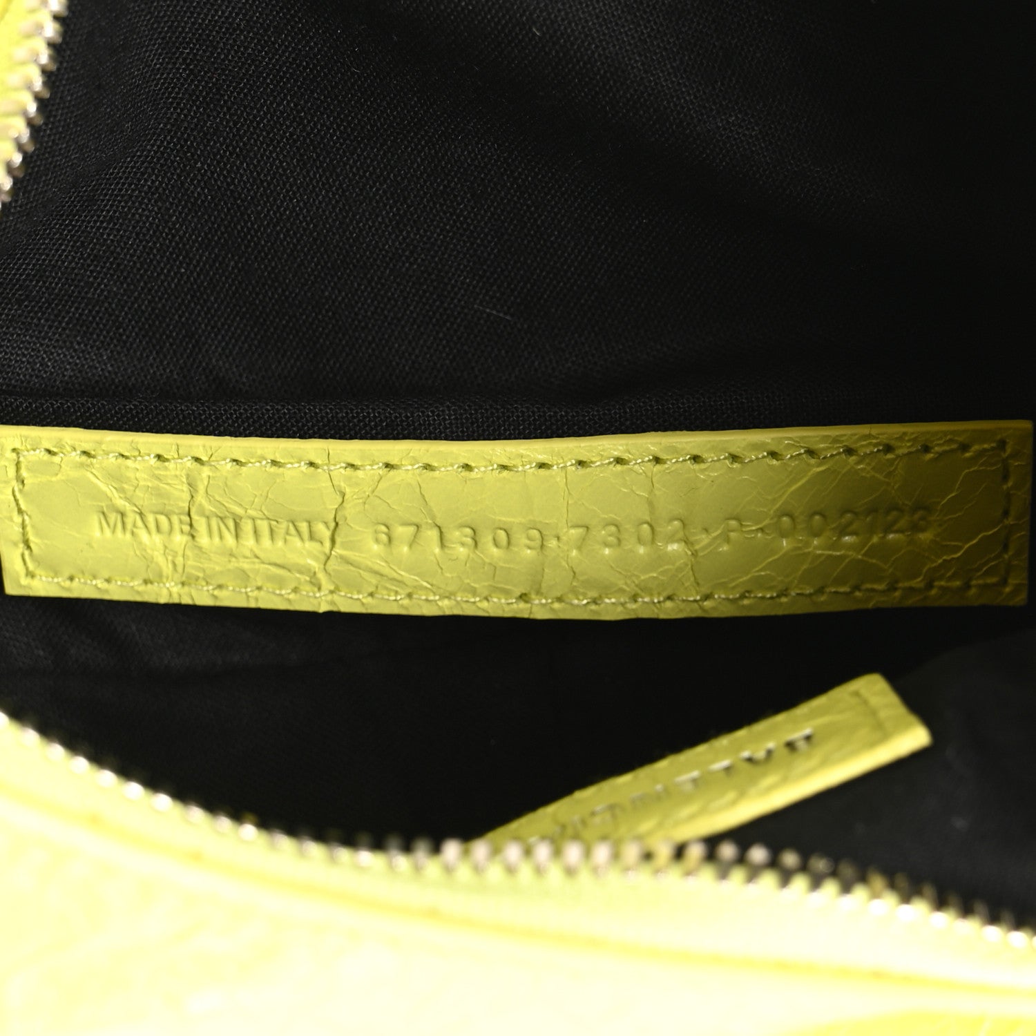 Balenciaga Agneau Arena Le Cagole Shoulder Bag XS Lime 8 of 11