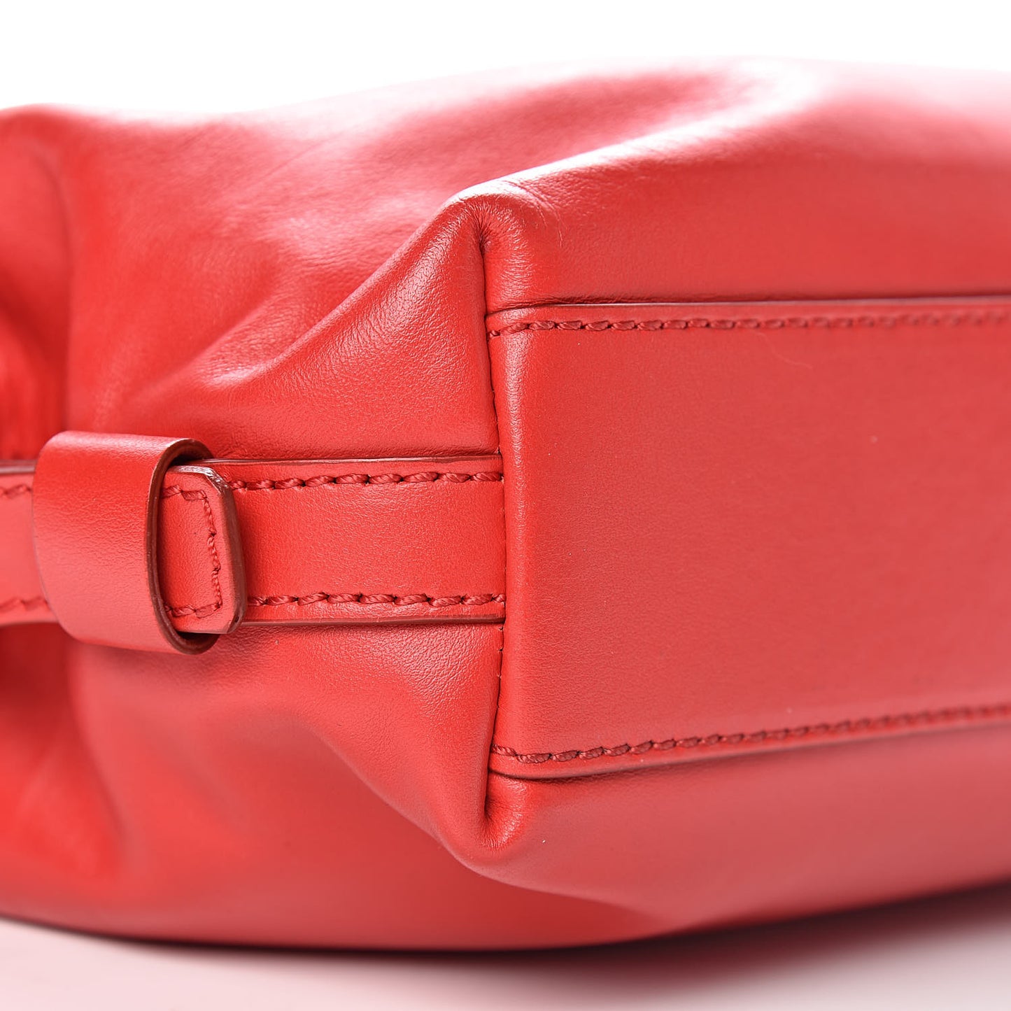 Waxed Calfskin Micro Nightingale Medium Red