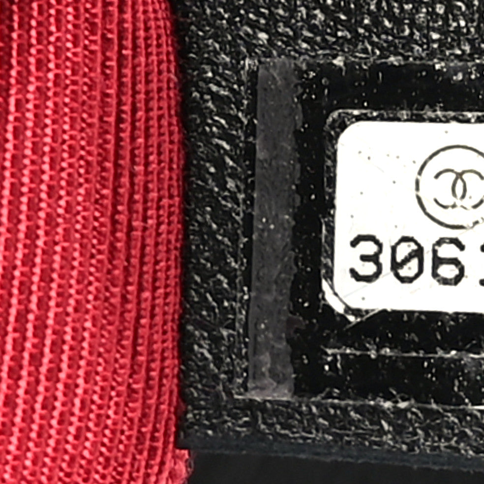 Shiny Goatskin Quilted Medium Chanel 19 Flap Black